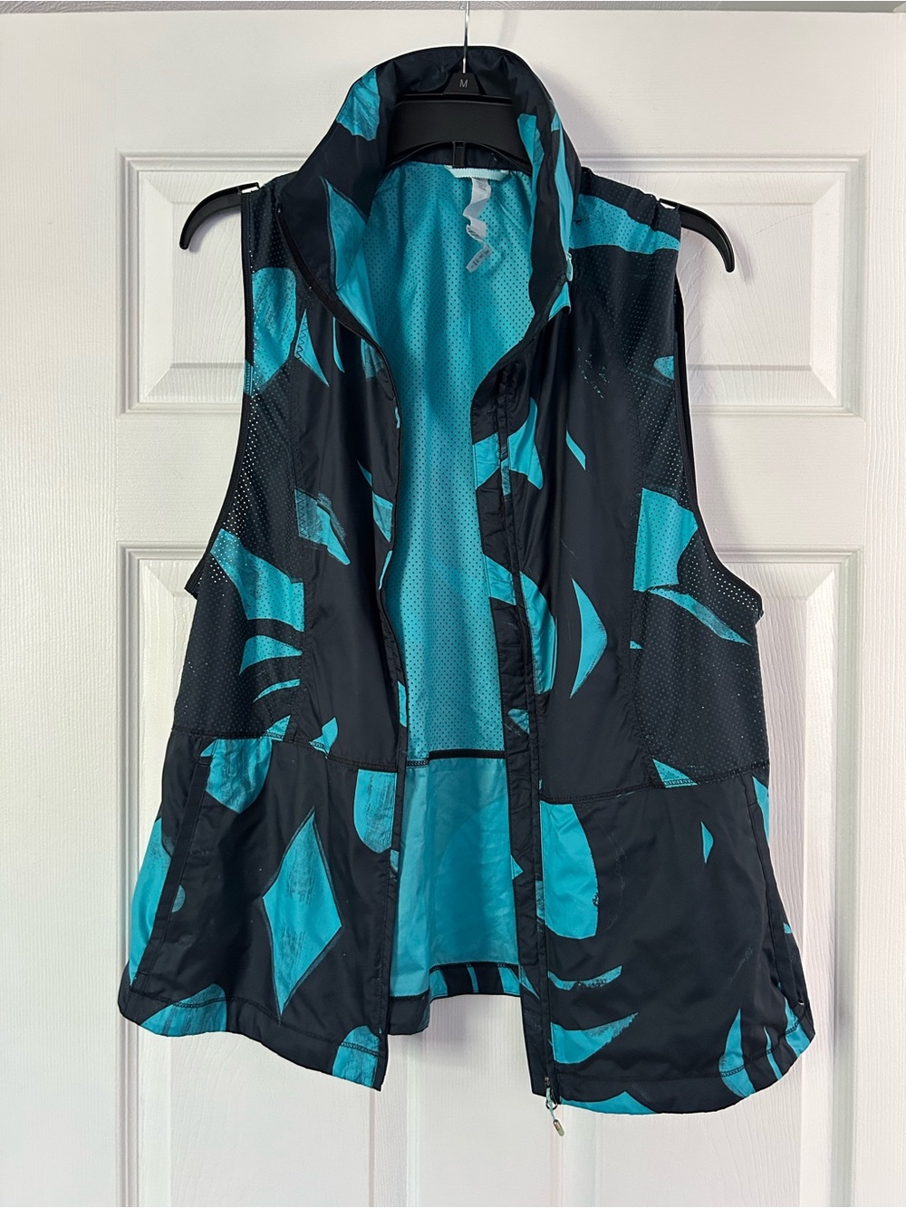 Lululemon Athletica Teal and Black Pack-It Hooded Vest - Peacock - Picture 2 of 8
